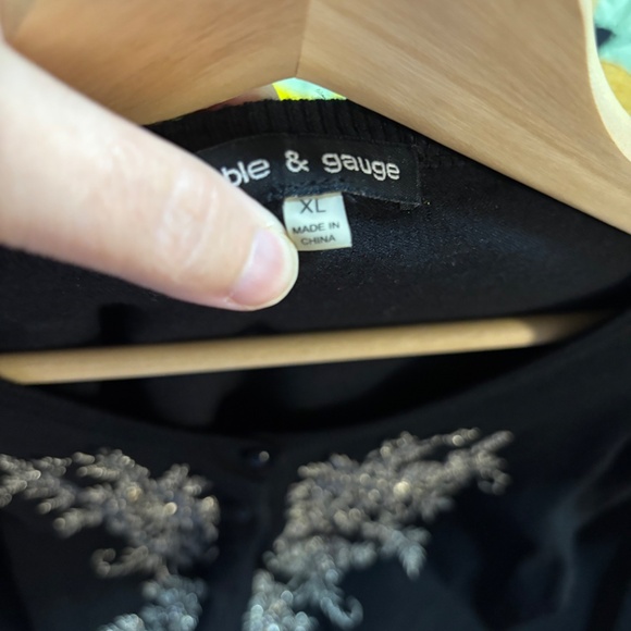 Cable & Gauge Plus Size 1X Black Sequin Beaded Cardigan Sweater - Picture 4 of 7